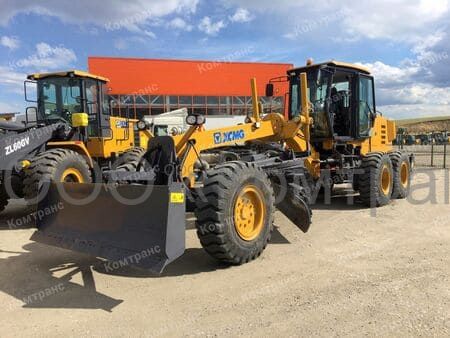 Автогрейдер XCMG GR215A